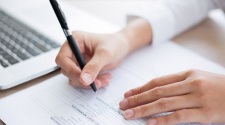 Viết gì vào CV nếu công việc trước của bạn không như ý?